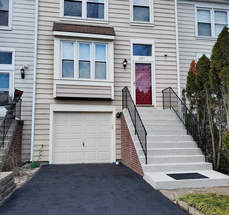 1st image of 491 Virginia Ave