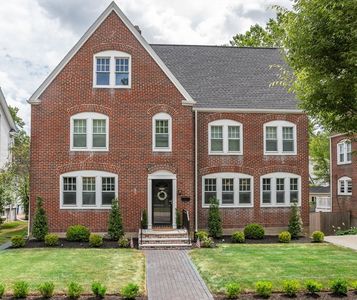 398 Blue Hills Pkwy, Milton, MA, 02186