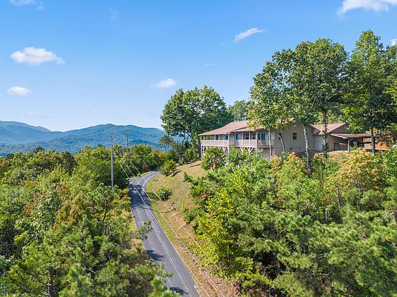 4th image of 525 Laurel Mountain Rd