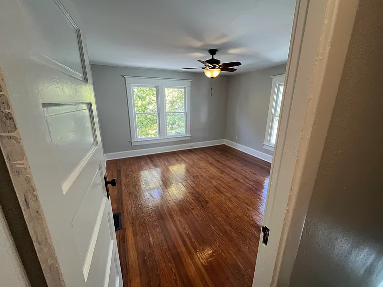 417 N Linwood Ave #419 — Photo 19