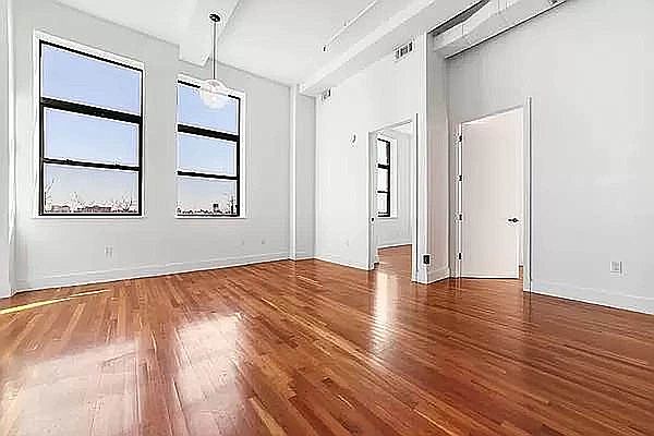 1st image of 178 Bainbridge St #413