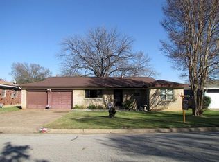507 Vine St, Euless, TX 76040
