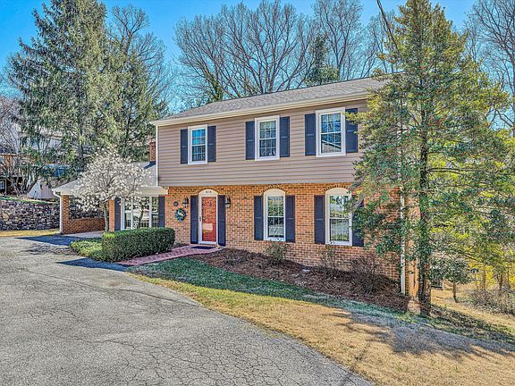 3rd image of 4114 White Dove Ln