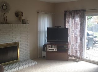 5851 S Ivanhoe Ave, Ypsilanti, MI