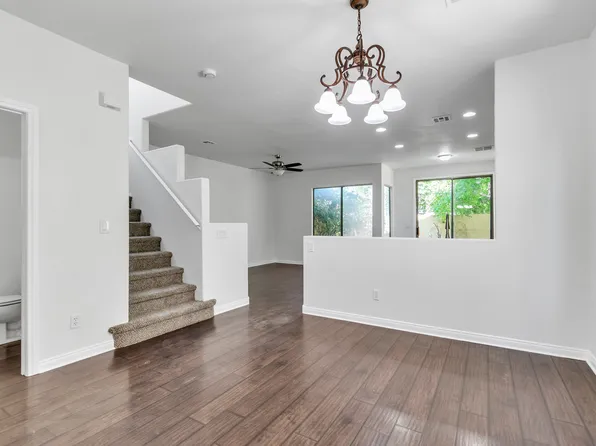 8300 Harvest Spring Pl, Las Vegas, NV 89143