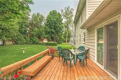 5th image of 3413 Bromley Dr SE