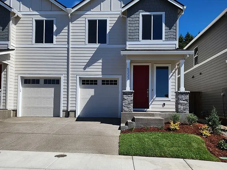 5333 NW Torchcrest Pl — Photo 1