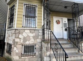 134 Ridge St FLOOR 3, Newark, NJ 07104