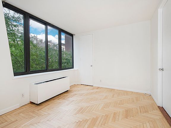 2nd image of 300 E 93rd St APT 3C