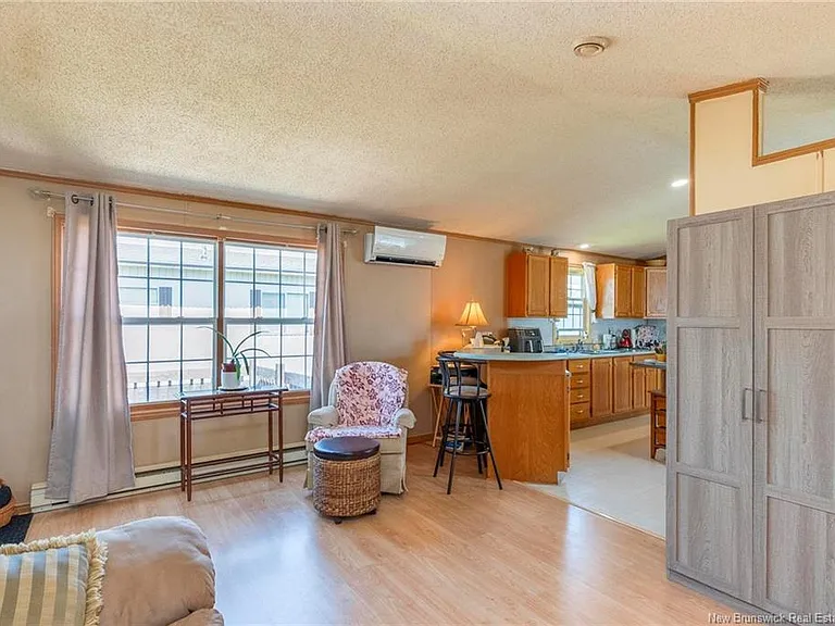 29 Gerald Blvd — Photo 11