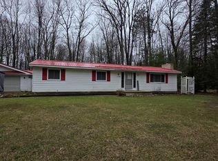 1149 Leeward Ln, Saint Helen, MI 48656