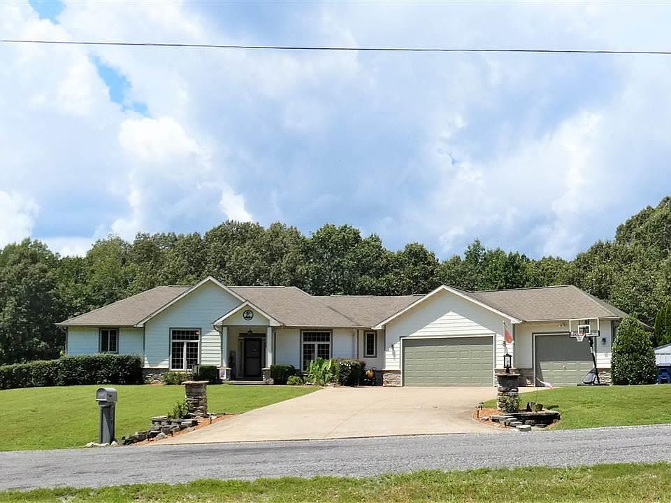 1st image of 279 Livingston Way