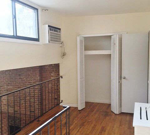 5th image of 61 W 73rd St APT 4A