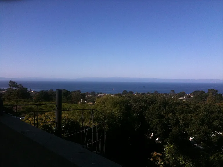 770 Terry St — Photo 4