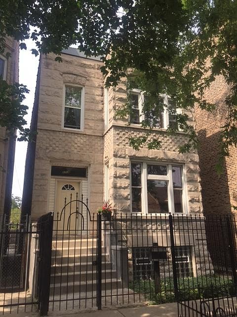 1st image of 2714 W Evergreen Ave #1