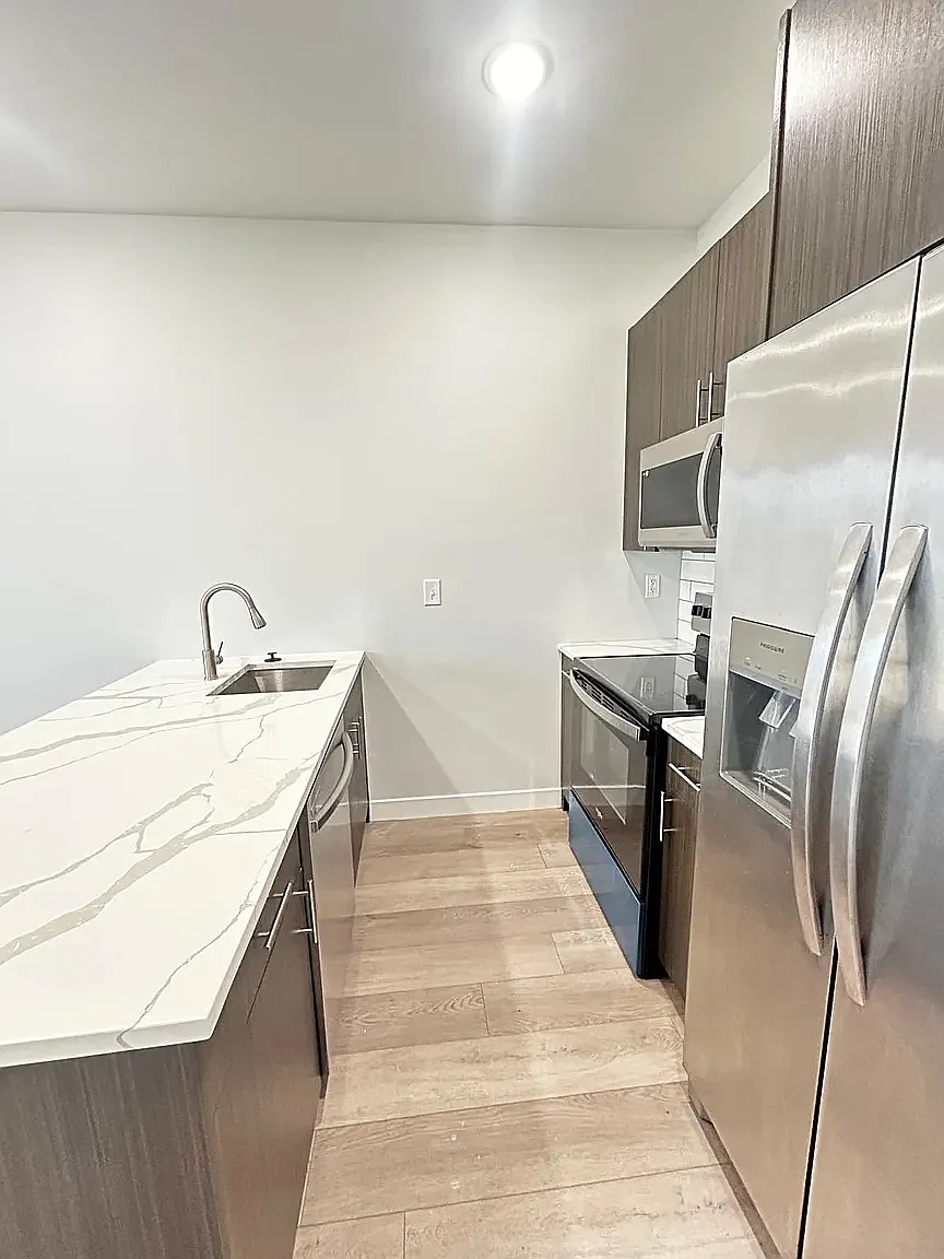 2 bed, $1,625 — Photo 4
