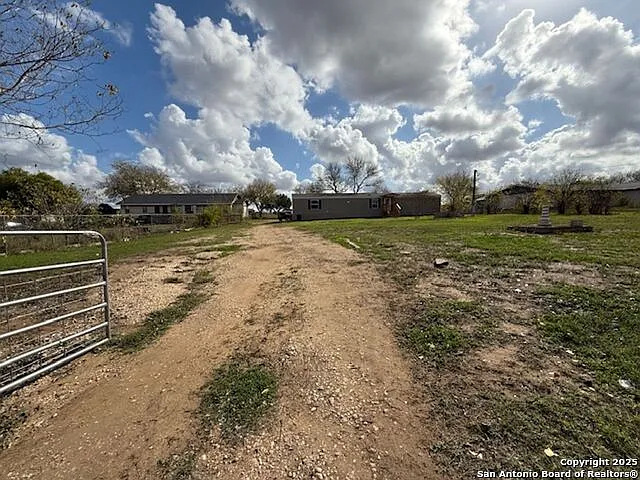 18480 Leal Rd — Photo 22