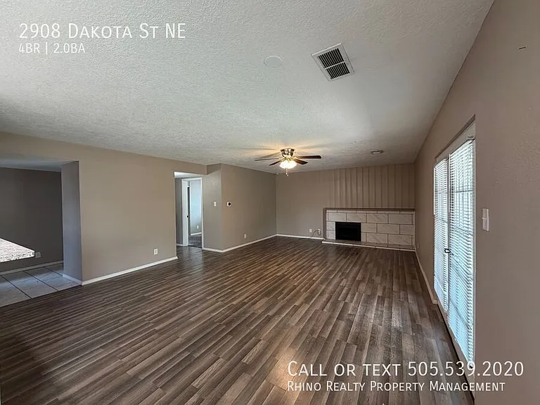 2908 Dakota St NE — Photo 3
