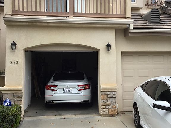 4th image of 343 W Taunton Dr