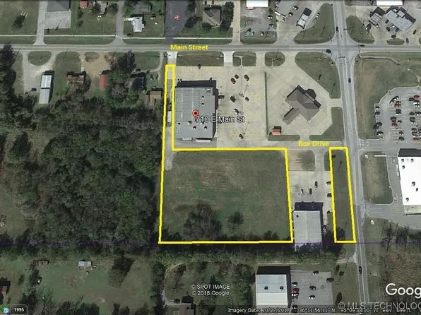 Box Dr, Locust Grove, OK 74352