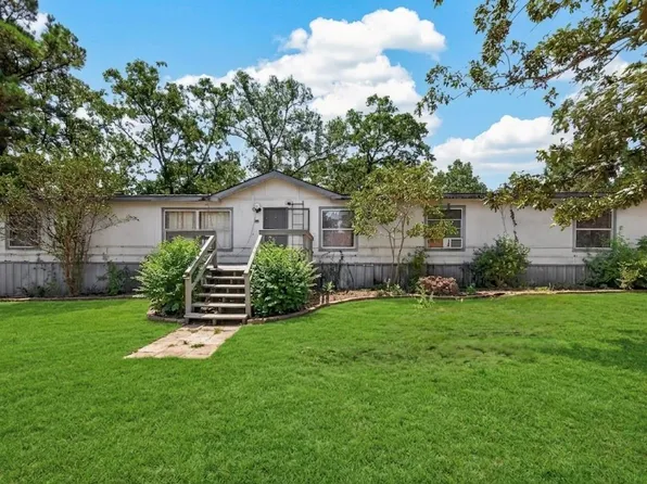 27 Pinedale Subdivision Rd, Huntsville, TX 77320