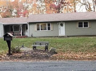 33 Monson Rd, Wales, MA 01081