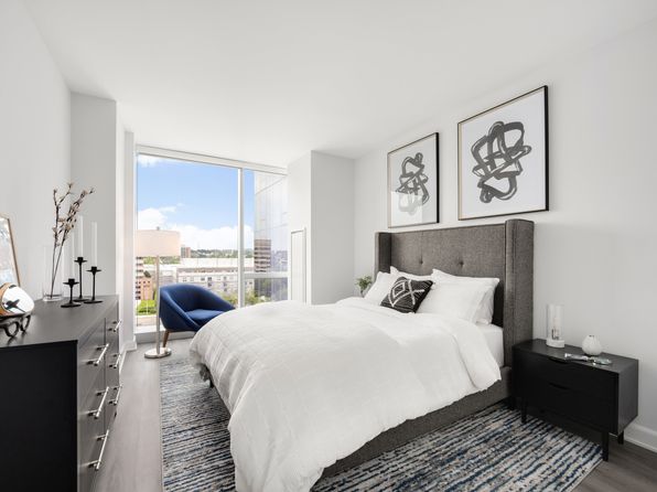 405 Atlantic St #9G
