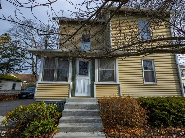 58 Alexander St, Providence, RI 02907