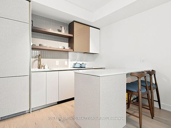 5th image of 1285 Queen St E #504