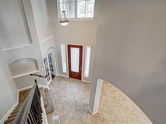 5th image of 5511 Pecan Hollow Dr