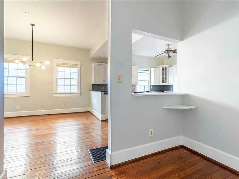 311 Josephine St NE — Photo 34