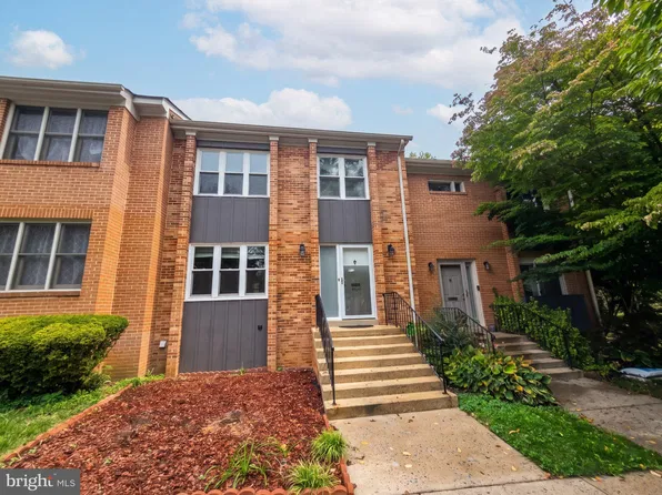 5117 Overlook Park, Annandale, VA 22003