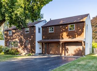 150 Vinedale Ave, Rochester, NY 14622