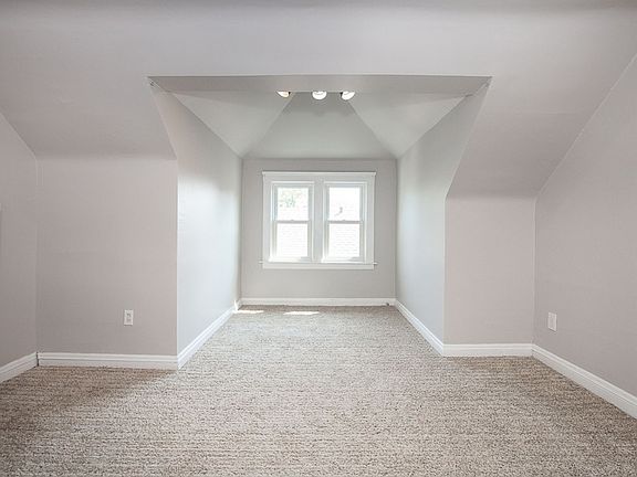 4th image of 13416 Harlon Ave #3
