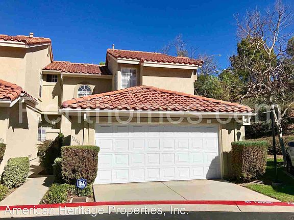 2nd image of 12448 Creekview Dr