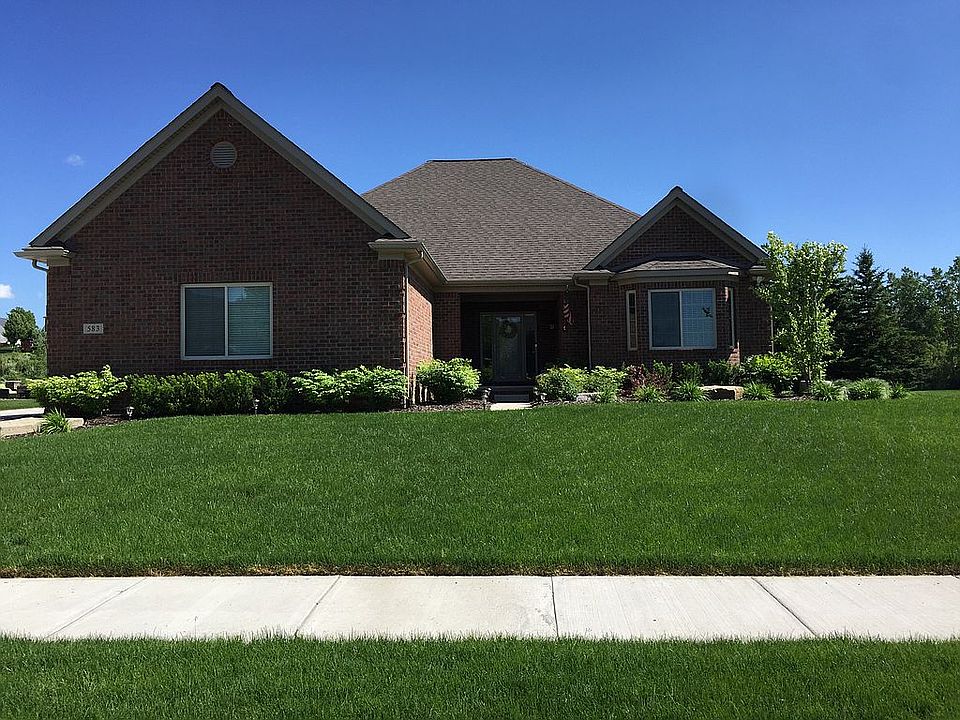 1st image of 583 Southshore Dr