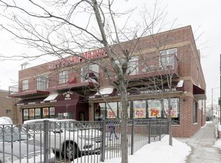 3201 W Devon Ave #1, Chicago, IL 60659