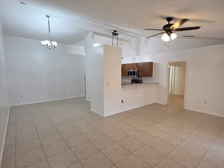 1175 Jade East Ln — Photo 21