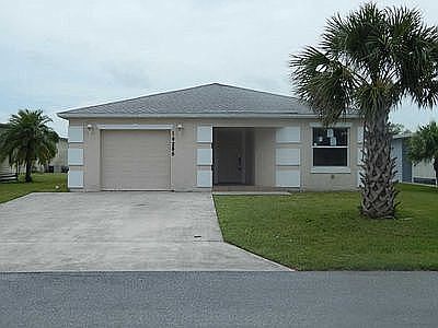 1st image of 14285 Zorzal Ave