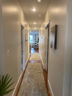 Rented by R New York | media 50