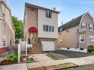 14 Albert St, North Arlington, NJ 07031