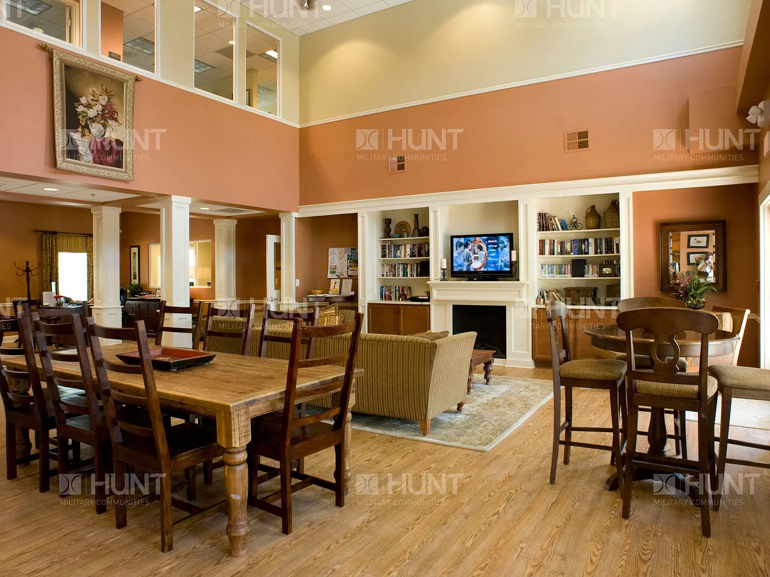 3 bed, 1900 sqft, $1,613 — Photo 2