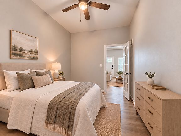 4th image of 17476 Piney Point Rd #4