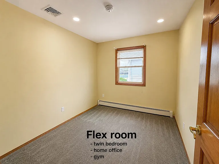 263 Commack Rd #1 — Photo 12