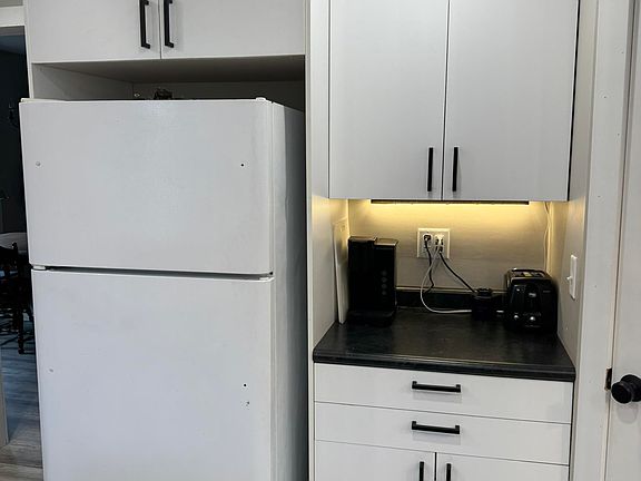 4th image of 516 5th Ave