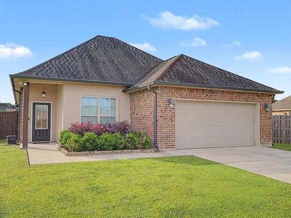 110 Hickory Knoll Ave, Gray, LA 70359