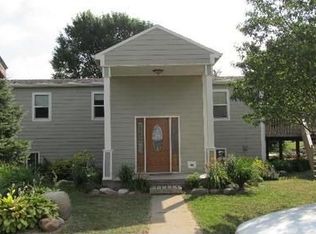 419 Golf Rd, South Sioux City, NE 68776