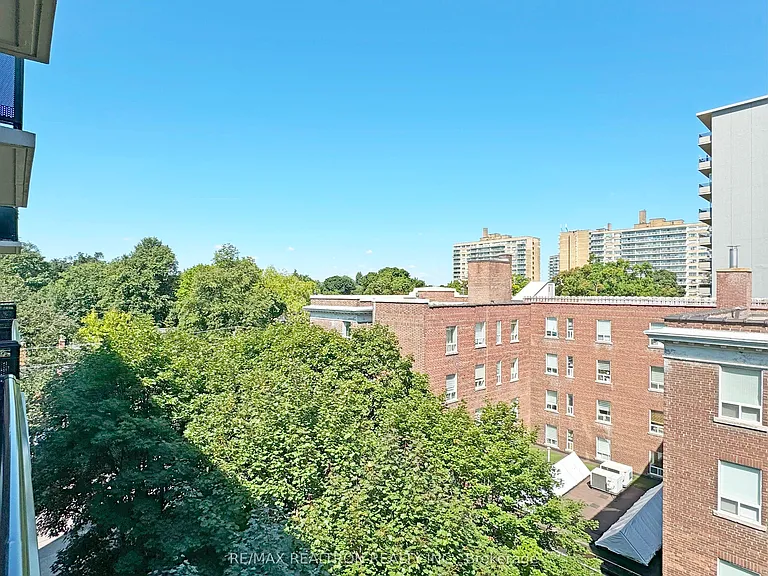 95 Lawton Blvd #601 — Photo 10