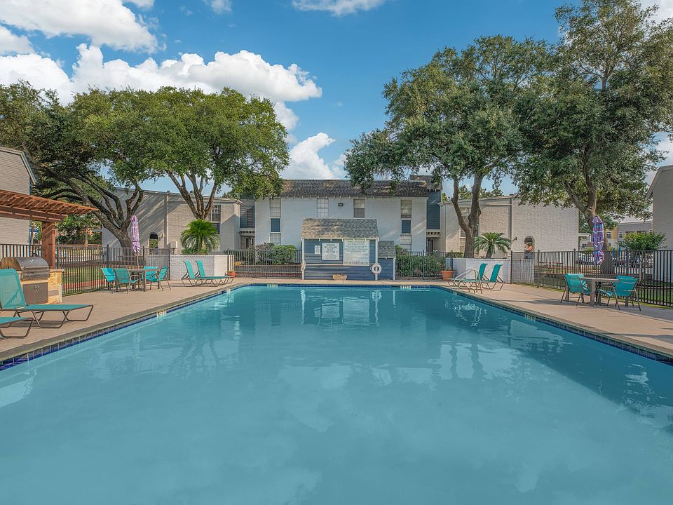 Whispering Oaks Apartment Rentals - Conroe, TX | Zillow