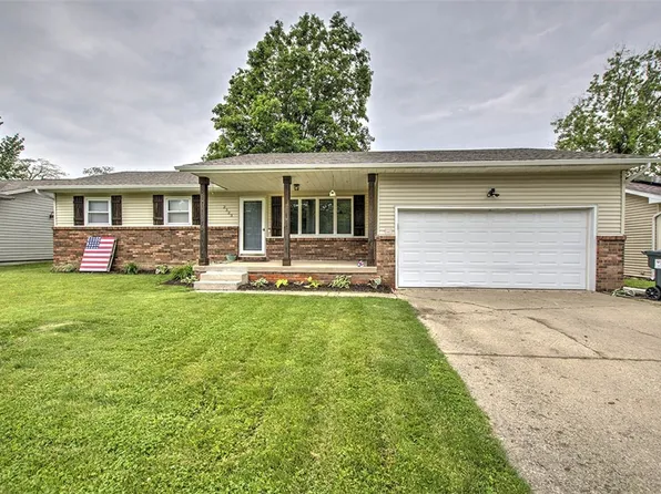 2323 N Summit Ave, Decatur, IL 62526